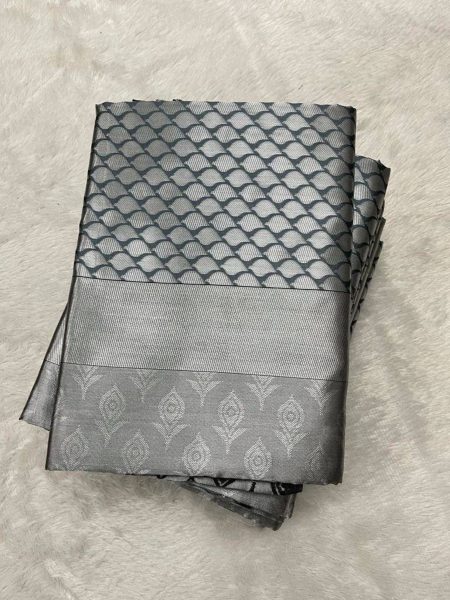 Wedding Wear Soft Lichi Silk Saree With Jacquard Border Silk Sarees Wholesale