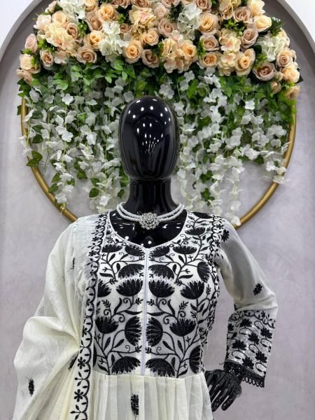 White Chanderi Thred Sequence Work Kurti With Dupatta  3 Piece Kurti Set