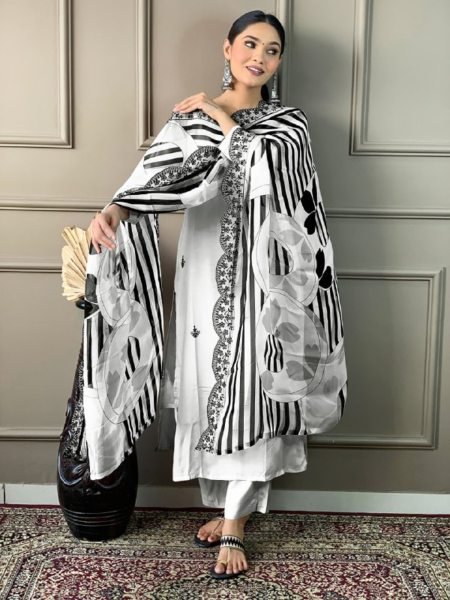 White Color Chanderi Viscose Embroidery Kurti Pant With Dupatta  3 Piece Kurti Set