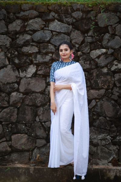 White Color Crape Silk Saree  Silk Sarees Wholesale