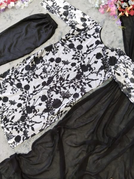 White Color Georgette 3pc Set With Beautiful Print   3 Piece Kurti Set