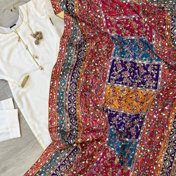 White Color Georgette Kurti Pant With Heavy Dupatta Ready To Wear Collection