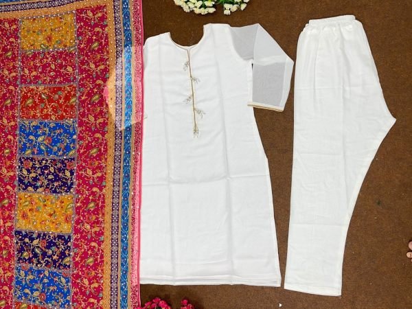 White Color Georgette Kurti Pant With Heavy Dupatta Ready To Wear Collection
