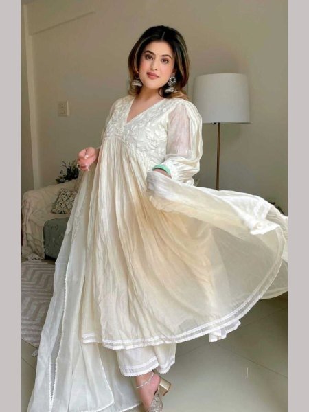 Wholesale Chanderi Silk Anarkali Gown Embroidered Kurti Sets Fully Stitched Festive Wear for Women from Surat Suppliers 