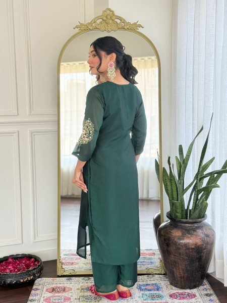 Wholesale Embroidered Vichitra Silk Suit Set Readymade Kurti with Dupatta Set 3 Piece Kurti Set