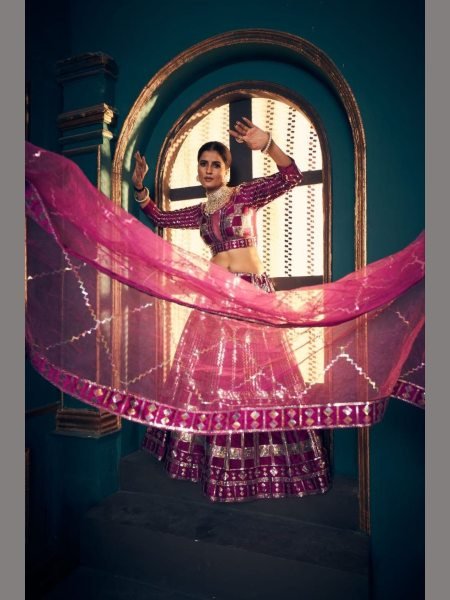 Wholesale Rate Silk Embroidery Work Lehenga Choli  Designer Lehenga Choli
