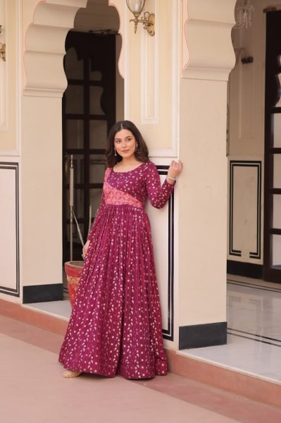 Wine Color Position Print Choli Gown with Jacquard Weaving Patta Ready to Wear Wholesale Price Anarkali Kurtis 