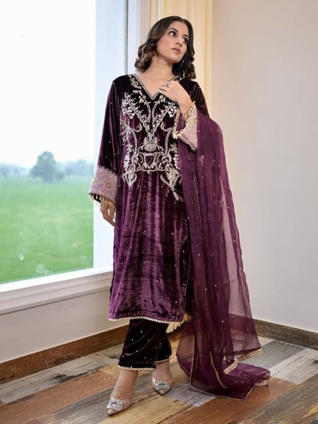 Winter Wear Purple Velvet Sequence  Embroidery Work Suit  With Pant And Dupatta Salwar Kameez