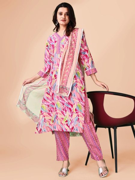 Woman Cotton Digital  Print Kurti  Pant Dupatta  Cotton Kurtis Wholesale