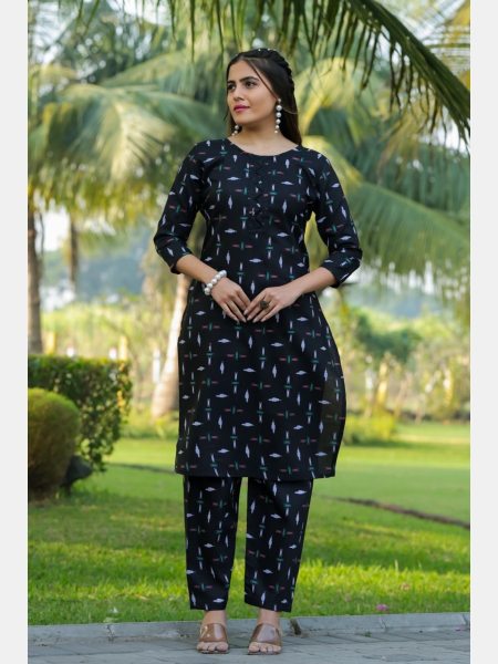 Women Cotton Blend Digital Print Kurta With Pant  Set Kurti With Bottom Wholesale