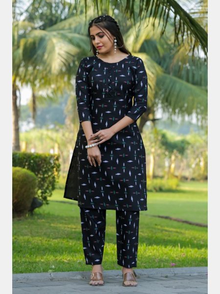 Women Cotton Blend Digital Print Kurta With Pant  Set Kurti With Bottom Wholesale