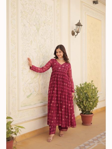 Designer Faux Georgette With foil Print Kurti   Plazzo Kurti With Bottom Wholesale