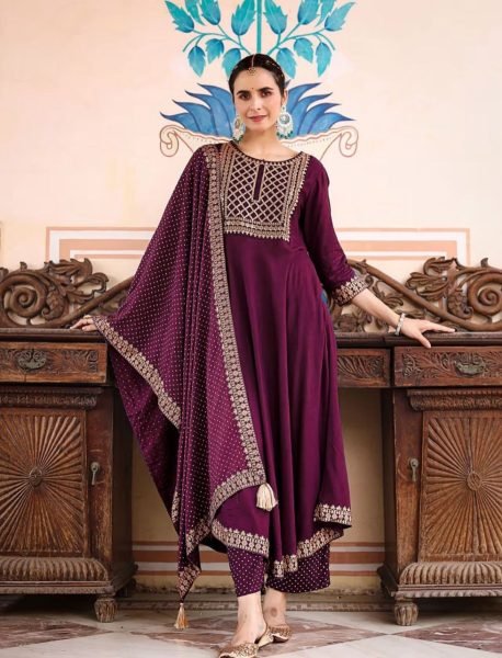 Womens Heavy Rayon Embroidered Kurta With Pant And Dupatta 3 Piece Kurti Set