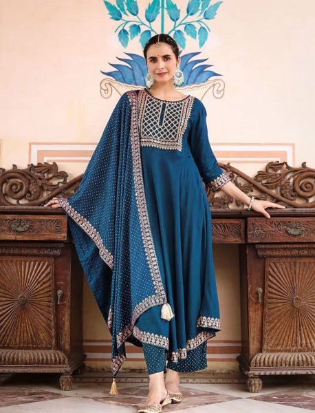 Womens Heavy Rayon Embroidered Kurta With Pant And Dupatta 3 Piece Kurti Set