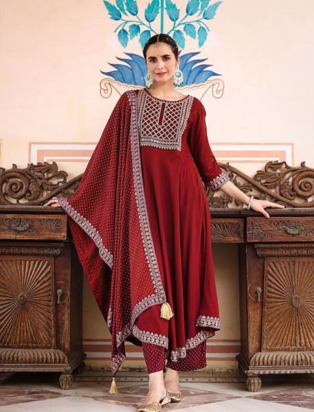 Womens Heavy Rayon Embroidered Kurta With Pant And Dupatta 3 Piece Kurti Set