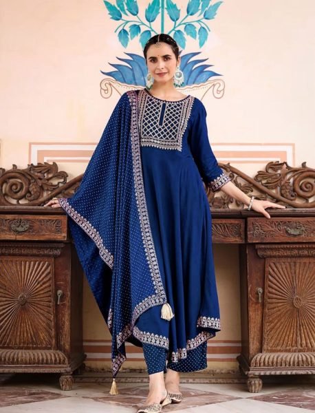 Womens Heavy Rayon Embroidered Kurta With Pant And Dupatta 3 Piece Kurti Set
