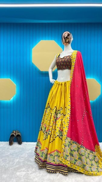 Women Embroidery Work Party Wear Lehenga Choli Navratri Lehnega Choli