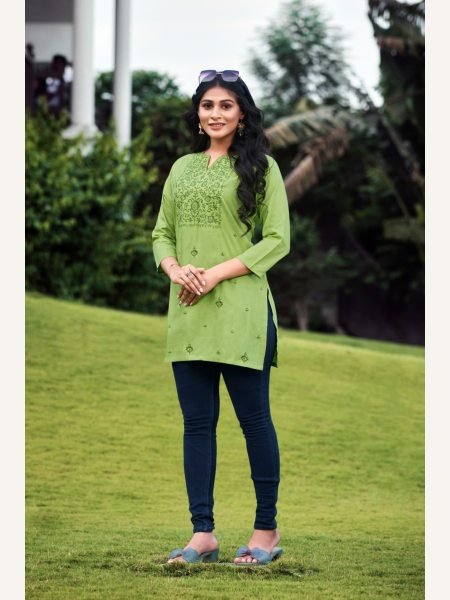Women Fancy Heavy Reyon Short Tops Full Set Kurti
