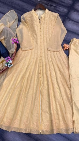 Women Georgette Embroidery Work Kurti Pant With Dupatta  3 Piece Kurti Set