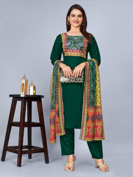 Women s Beautiful Reyon Printed Kurti Set  3 Piece Kurti Set