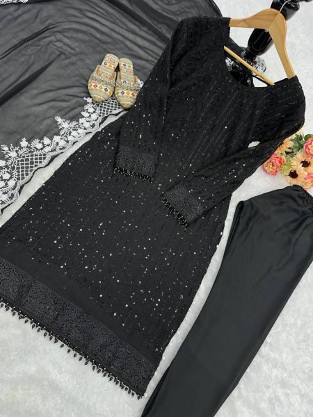 Women s black Heavy Faux Georgette Traditional Function Wear  Ready To Wear Collection