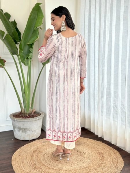 Women s Off White Embroidered Straight Kurta with Rayon Pant And Organza Printed Dupatta Sets 3 Piece Kurti Set