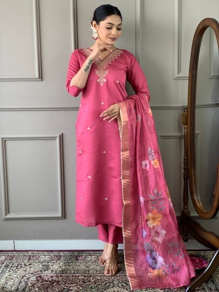 Women Viscose Chanderi Kurti Pant With Dupatta  3 Piece Kurti Set