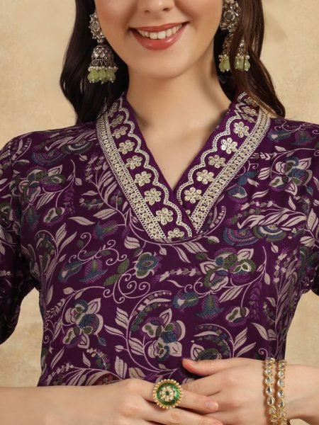 Women Viscose Chanderi Kurti Pant With Dupatta  3 Piece Kurti Set