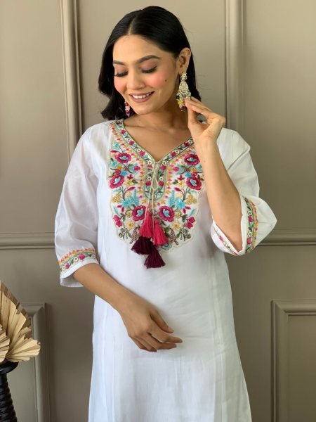 Women White Chanderi Embroidered Kurta Pant Dupatta Set 3 Piece Kurti Set