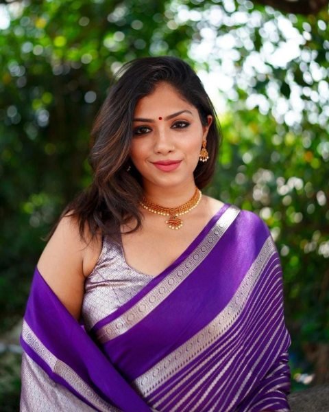 Womens Banarasi Lichi Silk Saree Banarasi Saree Wholesale