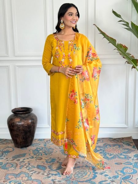 Yellow Embroidered Chanderi Kurta set with pure tebby silk print Dupatta 3 Piece Kurti Set