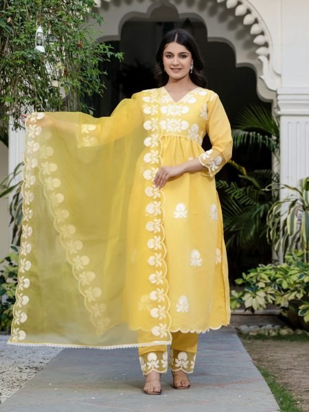 Yellow Floral Embroidered Roman Silk Kurta Set 3 Piece Wedding Special for Resellers at Wholesale Price 3 Piece Kurti Set