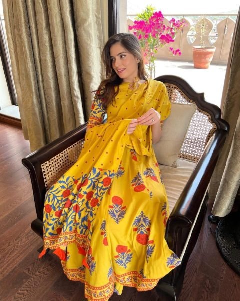 Yellow Muslin Cotton Printed Gown Pant   Dupatta Ready To Wear Collection